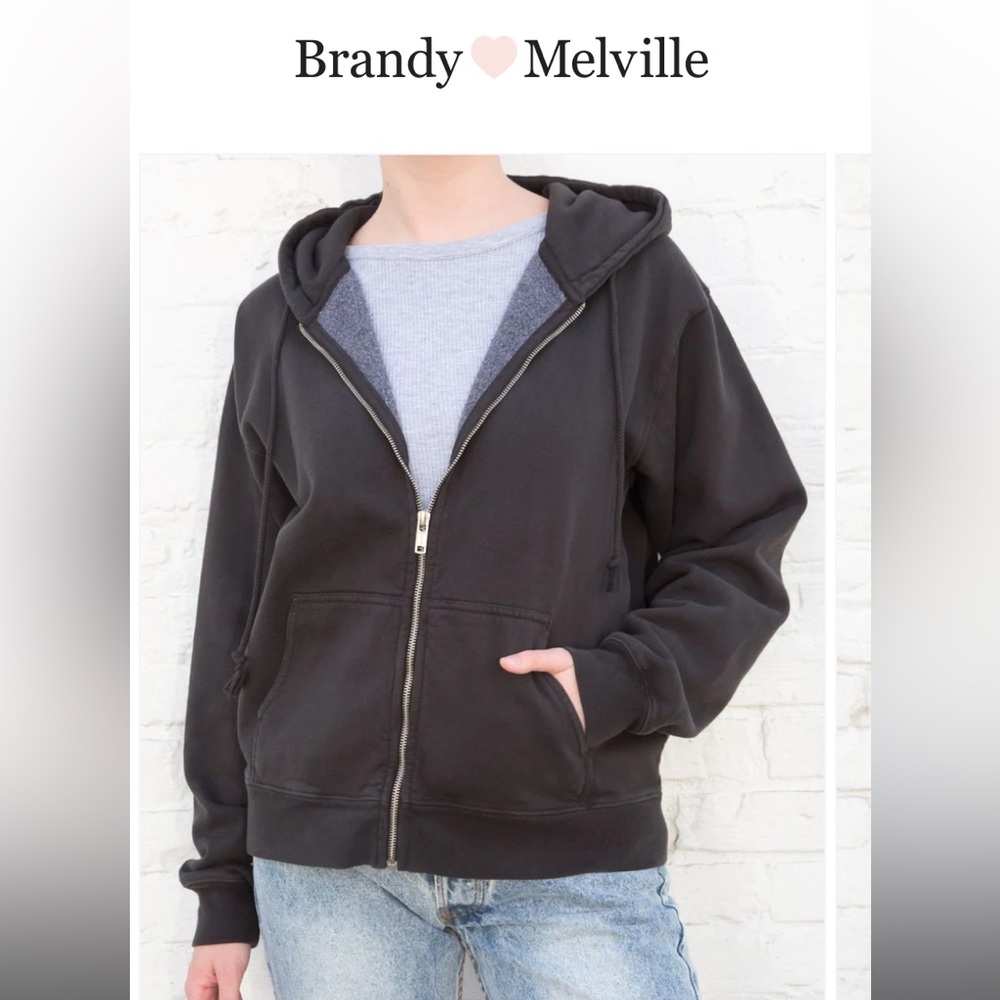black brandy melville zip up - regular fit